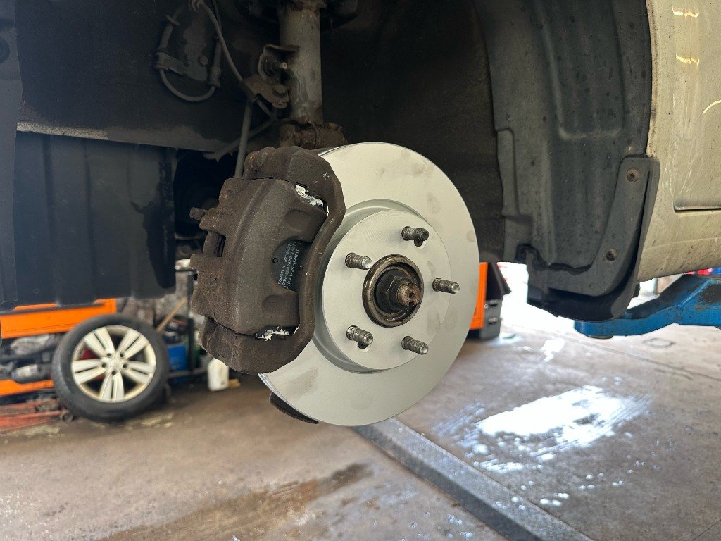 New brake discs and pads fitted at Bankside MOT & Repair